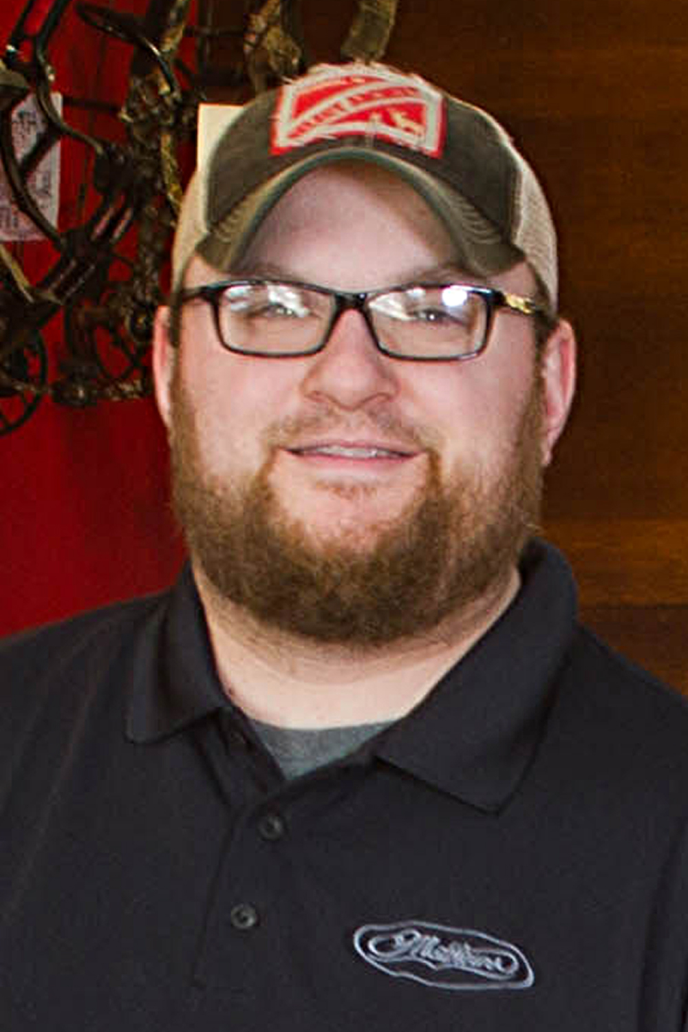 SelectArchery-StiennenDarrell,HeadShot