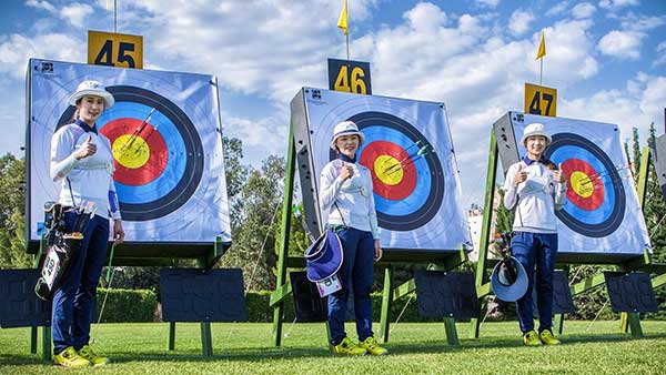 Korean Women's archery team photo